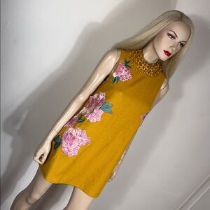 Y&X Design Yellow Top